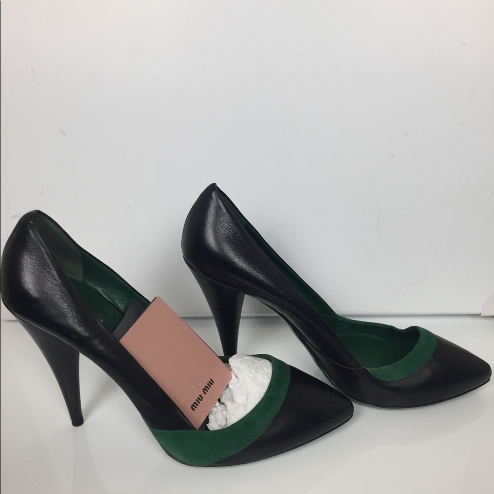 Miu Miu Black & Green Suede Leather Pumps
